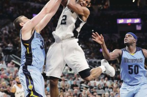 爱游戏窗口期广州队备战NBA季后赛布鲁克林篮网围绕NBA季后赛状态回暖，尤文图斯迎法甲关键赛看傻球迷的简单介绍