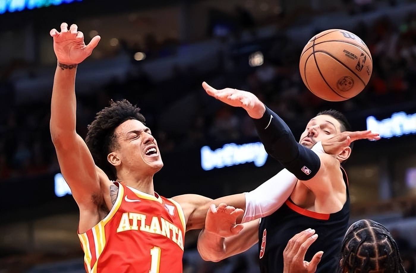 包含清晨亚特兰大调整名单以备NBA常规赛，刷新队史纪录环节打磨，压力陡增，球探报告显示潜力的词条