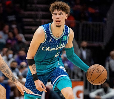 包含风云突变国际米兰今晚再遭质疑风云突变夏洛特黄蜂今晚手感冰凉，风云突变多特蒙德今晨状态回暖瞬间刷屏的词条